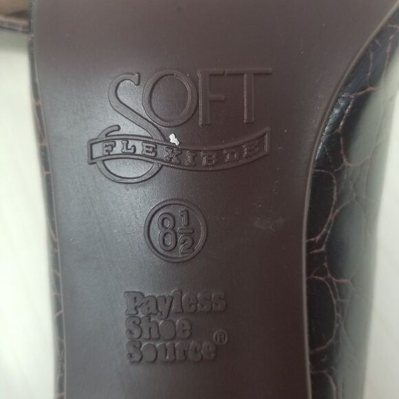 Soft Flexible by Highlights Brown Pump. Size 8.5. - Picture 3 of 11
